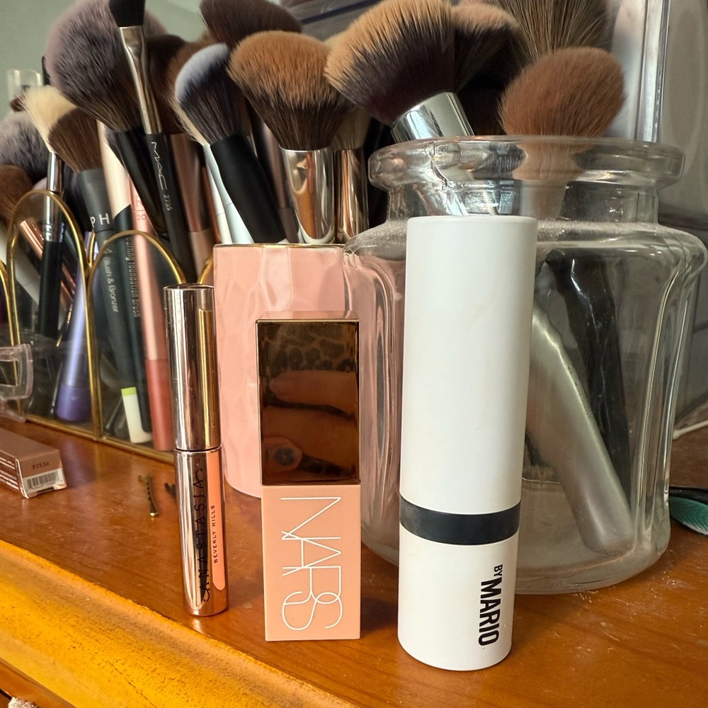 NARS orgasm. Makeup by Mario light bronzer Anastasia clear brow gel mini